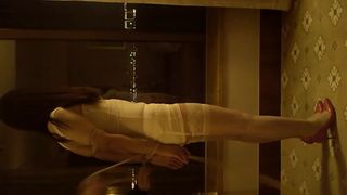 Chinese Girl first try Buttplug