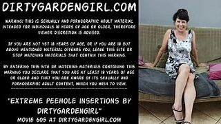 Extreme sounding peehole insertions by Dirtygardengirl