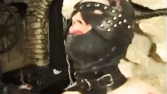 Masked Slut gets tortured by her mistress