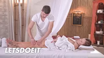 Bella Baby Loves Soft Massage & Hard-core Oily Sex - LETSDOEIT