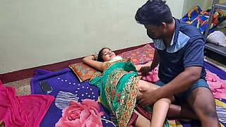 Desi Fresh Attractive Bhabhi Is Desperate For Hard core Sex